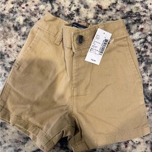 The children’s place khaki shorts 6-9 months NWT